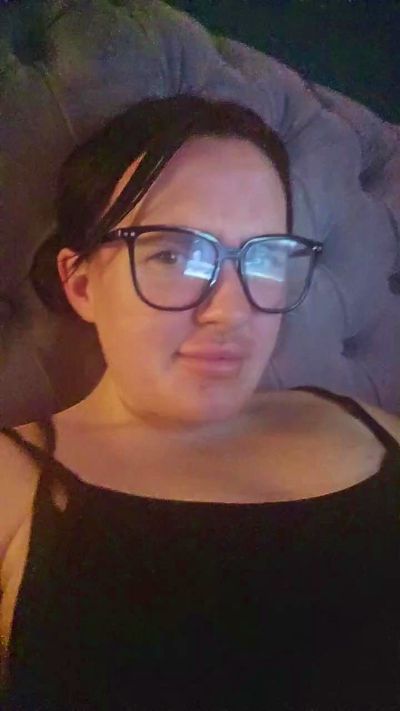 Wetwipeanddry's sex show image