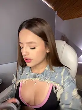 Sexshow-Bild von Sofia18_pinkk