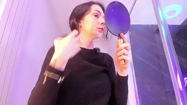 Изображение секс-шоу модели realhotfallingdevil