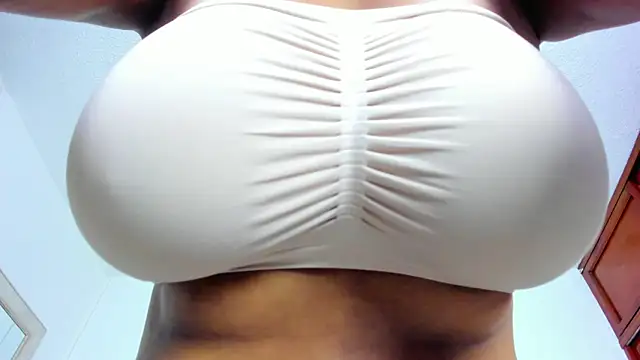 Sexshow-Bild von nahomygrey_