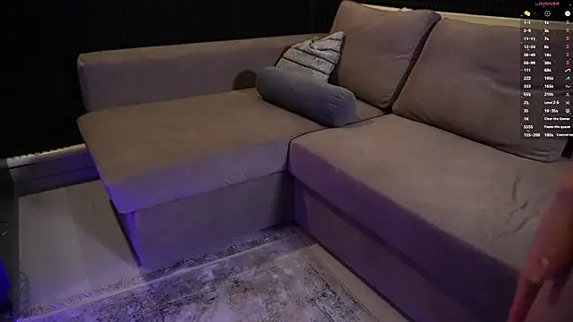 Изображение секс-шоу модели AnneVerity Изображение секс-шоу модели AnneVerity