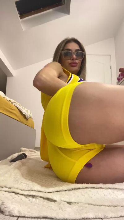 Fitt4you's sex show image