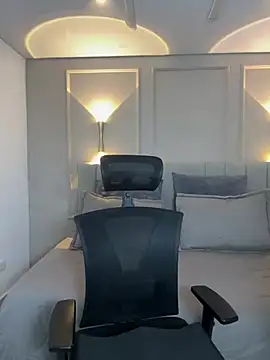 Miss_blue69's sex show image