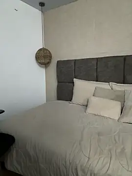 Miss_blue69's sex show image