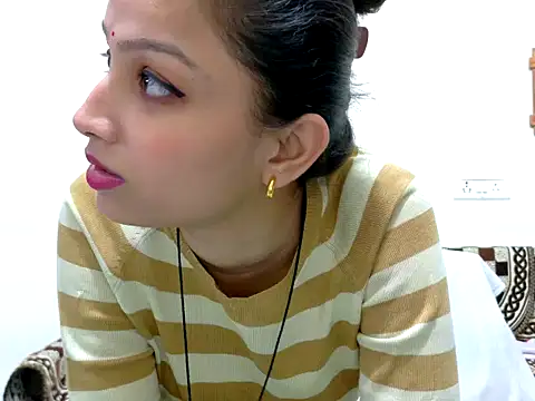 Изображение секс-шоу модели Aleena_Rai Изображение секс-шоу модели Aleena_Rai