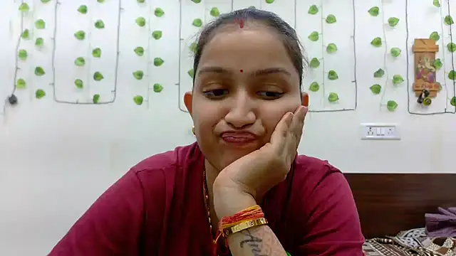 Изображение секс-шоу модели Aleena_Rai Изображение секс-шоу модели Aleena_Rai