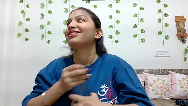 Изображение секс-шоу модели Aleena_Rai Изображение секс-шоу модели Aleena_Rai