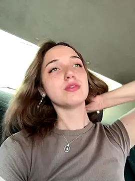 DollyTall's sex show image