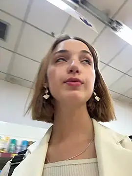 Изображение секс-шоу модели DollyTall