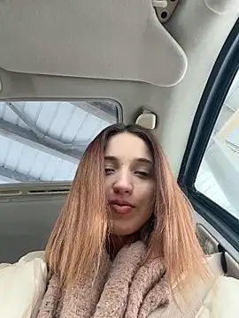 DollyTall's sex show image