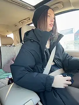 DollyTall's sex show image