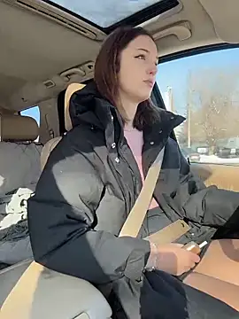 DollyTall's sex show image