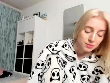 kenziedawton's sex show image kenziedawton's sex show image