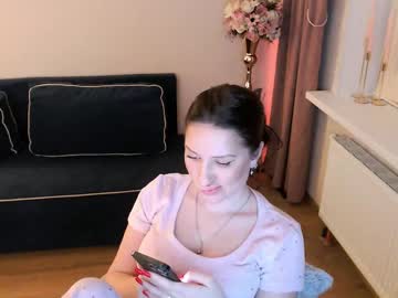 heaven_chloe's sex show image
