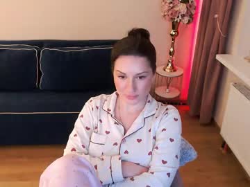 heaven_chloe's sex show image