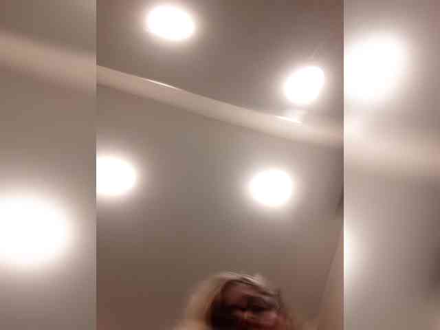 LittleSammy's sex show image