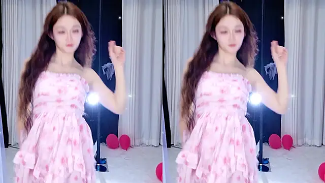 Dancer_Lucky-Nini's sex show image