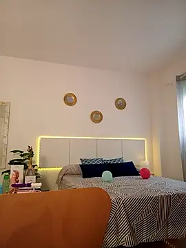 little_susie's sex show image