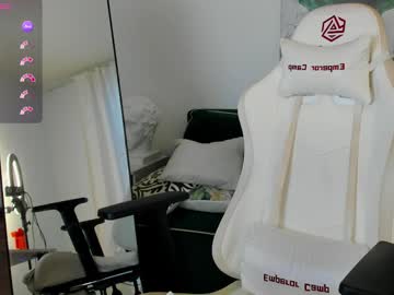 Изображение секс-шоу модели selena_rase Изображение секс-шоу модели selena_rase