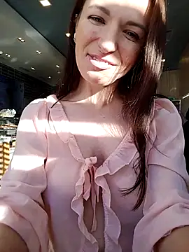 Brilliant-Queen1's sex show image