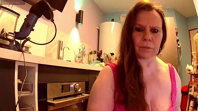 Endrocleia's sex show image