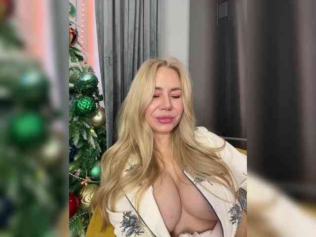 Изображение секс-шоу модели Lunesa