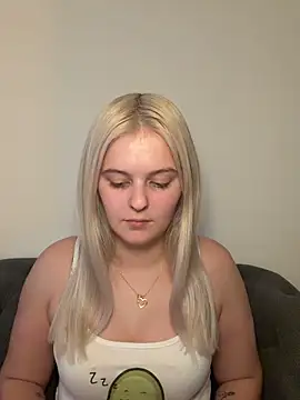 Allylove03's sex show image
