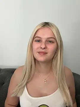 Изображение секс-шоу модели Allylove03