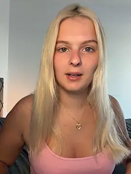 Allylove03's sex show image