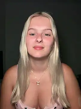 Allylove03's sex show image