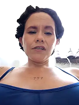 Изображение секс-шоу модели Queen_lorena