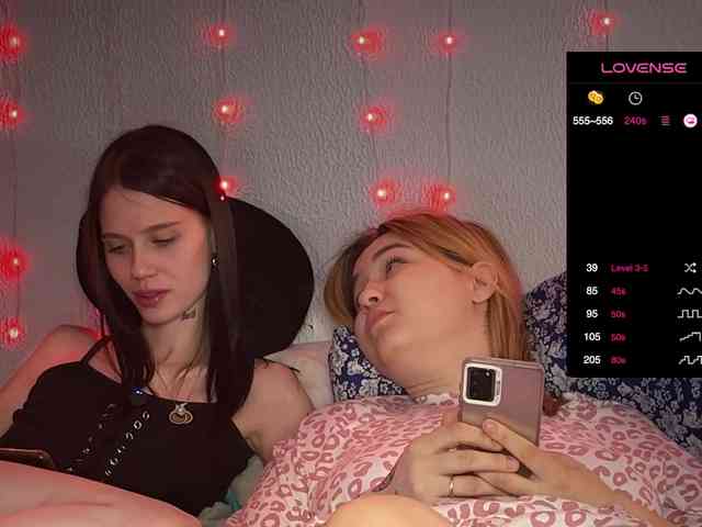 1NIGHT-'s sex show image