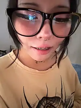 Изображение секс-шоу модели Kitty_yukimura