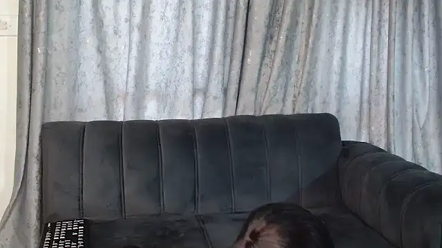 SweetHotLips102's sex show image