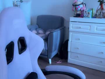 i_died_again's sex show image