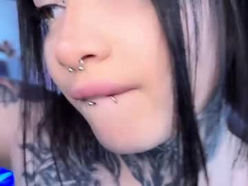 Изображение секс-шоу модели i_died_again Изображение секс-шоу модели i_died_again
