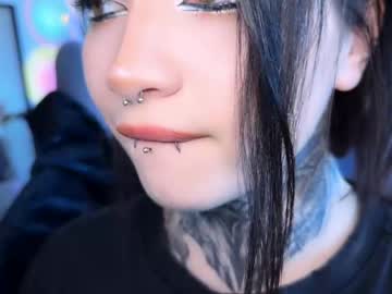 Изображение секс-шоу модели i_died_again Изображение секс-шоу модели i_died_again