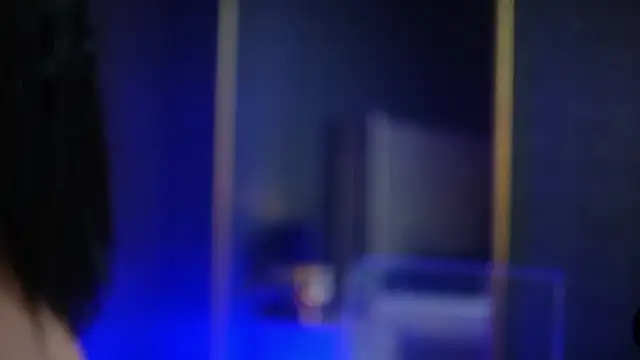 GiaEasyIce's sex show image