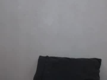 Изображение секс-шоу модели mikahdos Изображение секс-шоу модели mikahdos