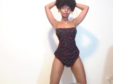 Sexshow-Bild von kintsugim Sexshow-Bild von kintsugim