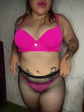 Изображение секс-шоу модели Lindalatina2001 Изображение секс-шоу модели Lindalatina2001