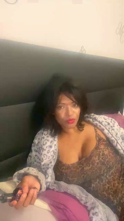 Belingtia's sex show image