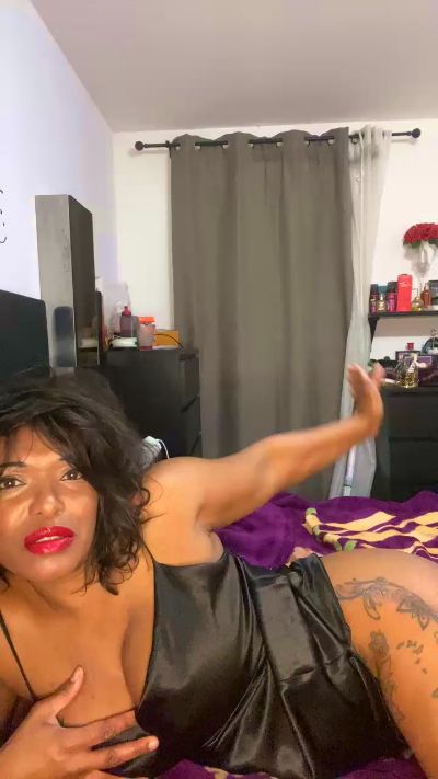 Belingtia's sex show image