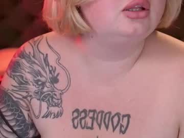 zarareign_'s sex show image