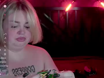 zarareign_'s sex show image