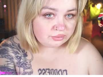 zarareign_'s sex show image