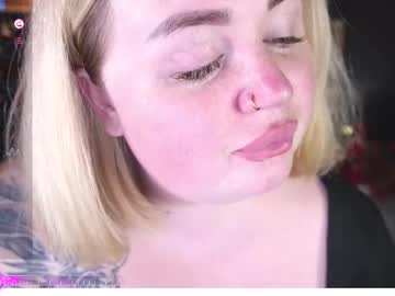 Изображение секс-шоу модели zarareign_