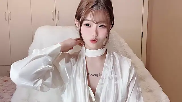 xiaoyugan-99's sex show image