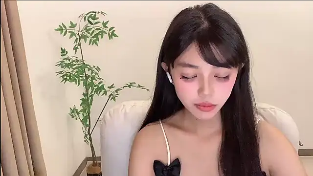 Изображение секс-шоу модели Kitteovo Изображение секс-шоу модели Kitteovo