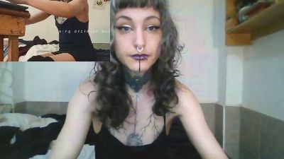 UrValkyrie's sex show image